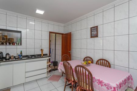 Casa à venda com 193m², 3 quartos e 1 vagaCozinha