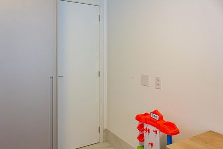 Apartamento à venda com 71m², 2 quartos e 1 vagaQuarto 2
