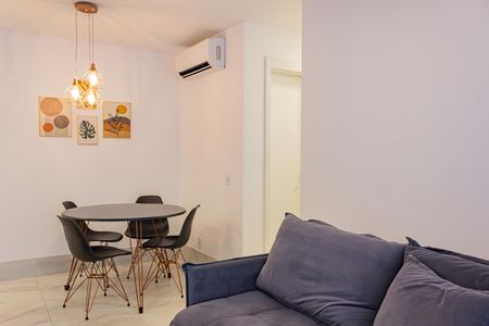 Apartamento à venda com 71m², 2 quartos e 1 vagaSala