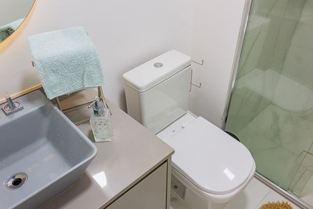 Apartamento à venda com 71m², 2 quartos e 1 vagaBanheiro