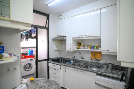 Apartamento à venda com 123m², 3 quartos e 2 vagasCozinha