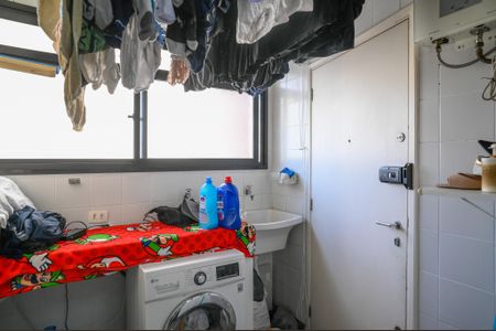 Apartamento à venda com 123m², 3 quartos e 2 vagasÁrea de Serviço