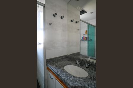Apartamento à venda com 123m², 3 quartos e 2 vagasBanheiro - Suíte 2
