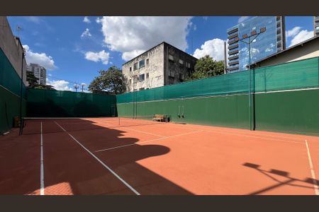 Studio à venda com 35m², 1 quarto e 1 vagaQuadra de saibro