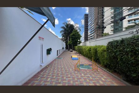 Studio à venda com 35m², 1 quarto e 1 vagaPetplace