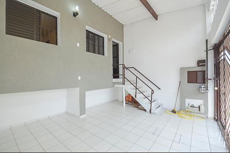 Casa para alugar com 135m², 3 quartos e 2 vagas Casa para alugar com 135m², 3 quartos e 2 vagasGaragem