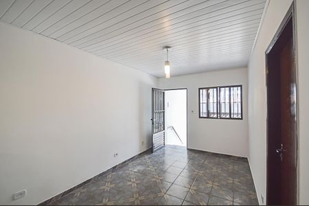 Casa para alugar com 135m², 3 quartos e 2 vagas Casa para alugar com 135m², 3 quartos e 2 vagasSala