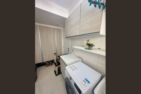 Apartamento à venda com 114m², 4 quartos e 2 vagas Apartamento à venda com 114m², 4 quartos e 2 vagasÁrea de Serviço