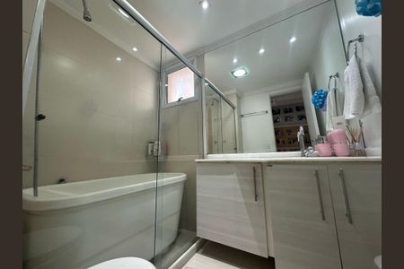 Apartamento à venda com 114m², 4 quartos e 2 vagas Apartamento à venda com 114m², 4 quartos e 2 vagasBanheiro