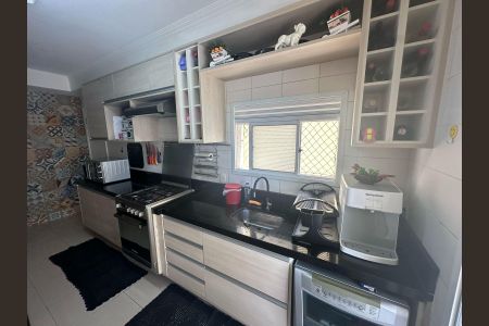 Apartamento à venda com 114m², 4 quartos e 2 vagas Apartamento à venda com 114m², 4 quartos e 2 vagasCozinha