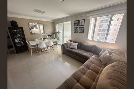 Apartamento à venda com 114m², 4 quartos e 2 vagas Apartamento à venda com 114m², 4 quartos e 2 vagasSala