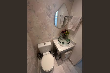 Apartamento à venda com 114m², 4 quartos e 2 vagas Apartamento à venda com 114m², 4 quartos e 2 vagasBanheiro