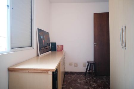 Casa à venda com 200m², 4 quartos e 4 vagas Casa à venda com 200m², 4 quartos e 4 vagasQuarto 3