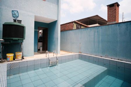 Casa à venda com 200m², 4 quartos e 4 vagas Casa à venda com 200m², 4 quartos e 4 vagasÁrea Externa