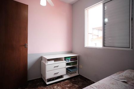 Casa à venda com 200m², 4 quartos e 4 vagas Casa à venda com 200m², 4 quartos e 4 vagasQuarto 2