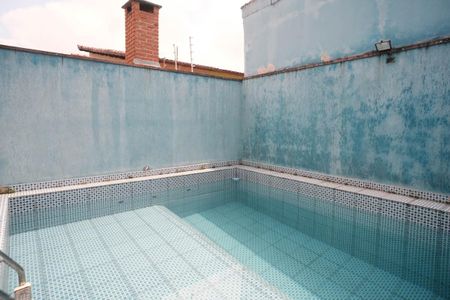 Casa à venda com 200m², 4 quartos e 4 vagas Casa à venda com 200m², 4 quartos e 4 vagasÁrea Externa