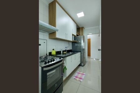 Apartamento para alugar com 70m², 2 quartos e 1 vagaCozinha