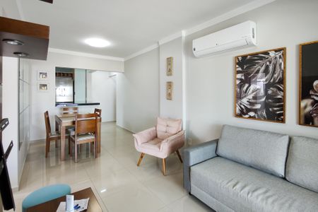 Apartamento para alugar com 70m², 2 quartos e 1 vagaSala