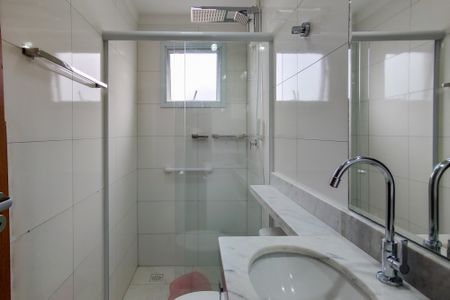Apartamento para alugar com 70m², 2 quartos e 1 vagaBanheiro da Suíte