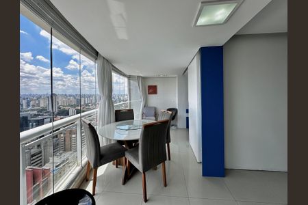 Apartamento para alugar com 54m², 1 quarto e 1 vagaSacada