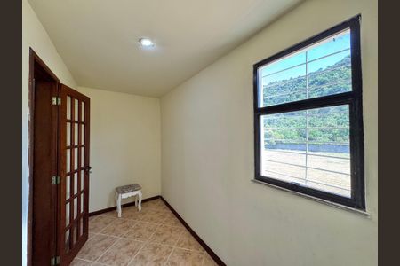 Apartamento à venda com 220m², 3 quartos e 3 vagas Apartamento à venda com 220m², 3 quartos e 3 vagasSuíte - Closet