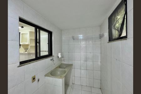 Apartamento à venda com 220m², 3 quartos e 3 vagas Apartamento à venda com 220m², 3 quartos e 3 vagasÁrea de Serviço