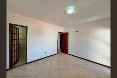 Apartamento à venda com 220m², 3 quartos e 3 vagas Apartamento à venda com 220m², 3 quartos e 3 vagasSuíte