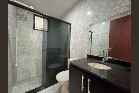 Apartamento à venda com 220m², 3 quartos e 3 vagas Apartamento à venda com 220m², 3 quartos e 3 vagasBanheiro Social 1