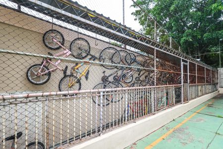 Apartamento à venda com 65m², 2 quartos e 1 vaga Apartamento à venda com 65m², 2 quartos e 1 vagaBicicletário