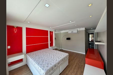 Casa de condomínio para alugar com 550m², 6 quartos e 6 vagas Casa de condomínio para alugar com 550m², 6 quartos e 6 vagasSuíte 4