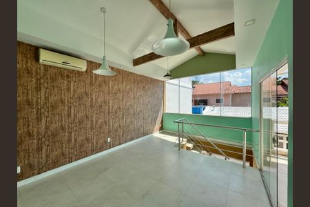 Casa de condomínio para alugar com 550m², 6 quartos e 6 vagas Casa de condomínio para alugar com 550m², 6 quartos e 6 vagasSala