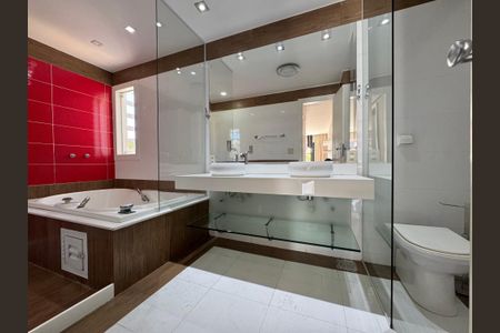Casa de condomínio para alugar com 550m², 6 quartos e 6 vagas Casa de condomínio para alugar com 550m², 6 quartos e 6 vagasSuíte 4 - Banheiro