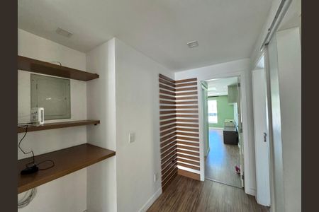 Casa de condomínio para alugar com 550m², 6 quartos e 6 vagas Casa de condomínio para alugar com 550m², 6 quartos e 6 vagasHall Íntimo