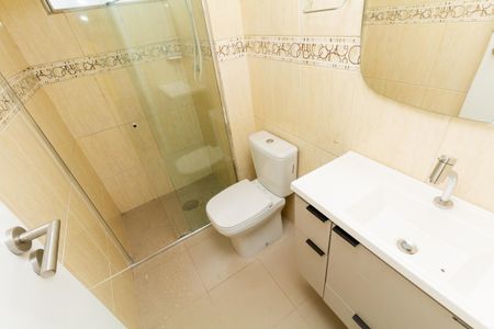 Apartamento para alugar com 55m², 2 quartos e 1 vaga Apartamento para alugar com 55m², 2 quartos e 1 vagaBanheiro