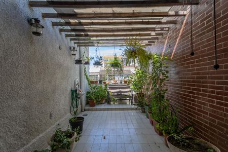 Apartamento à venda com 135m², 3 quartos e 1 vagaSala Varanda