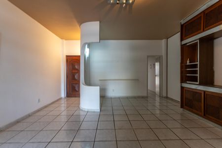Apartamento à venda com 135m², 3 quartos e 1 vagaSala