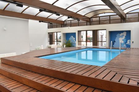 Studio para alugar com 36m², 1 quarto e 1 vaga Studio para alugar com 36m², 1 quarto e 1 vagaÁrea comum - Piscina com Sauna