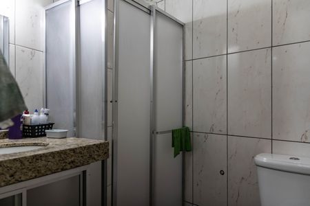 Casa para alugar com 120m², 2 quartos e 1 vaga Casa para alugar com 120m², 2 quartos e 1 vagaBanheiro