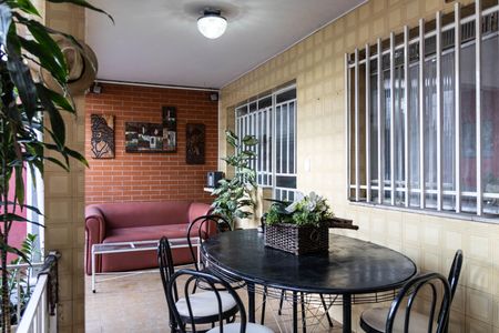 Casa para alugar com 120m², 2 quartos e 1 vaga Casa para alugar com 120m², 2 quartos e 1 vagaÁrea Gourmet