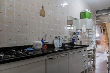 Casa para alugar com 120m², 2 quartos e 1 vaga Casa para alugar com 120m², 2 quartos e 1 vagaCozinha