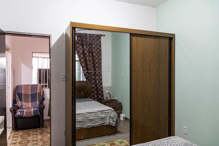 Casa para alugar com 120m², 2 quartos e 1 vaga Casa para alugar com 120m², 2 quartos e 1 vagaQuarto 1