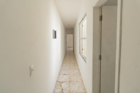 Casa para alugar com 150m², 4 quartos e 2 vagas Casa para alugar com 150m², 4 quartos e 2 vagasCorredor