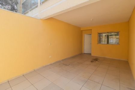 Casa para alugar com 150m², 4 quartos e 2 vagas Casa para alugar com 150m², 4 quartos e 2 vagasGaragem