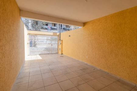 Casa para alugar com 150m², 4 quartos e 2 vagas Casa para alugar com 150m², 4 quartos e 2 vagasGaragem