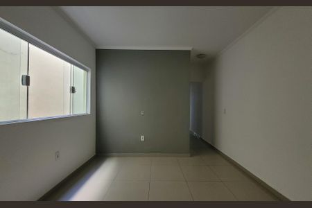 Apartamento à venda com 110m², 2 quartos e 1 vaga Apartamento à venda com 110m², 2 quartos e 1 vagaSala