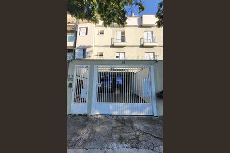 Apartamento à venda com 110m², 2 quartos e 1 vaga Apartamento à venda com 110m², 2 quartos e 1 vagaFachada