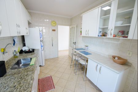 Apartamento para alugar com 112m², 3 quartos e 1 vagaCozinha