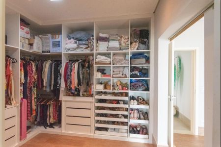 Casa para alugar com 405m², 3 quartos e 2 vagasCloset da Suíte 3