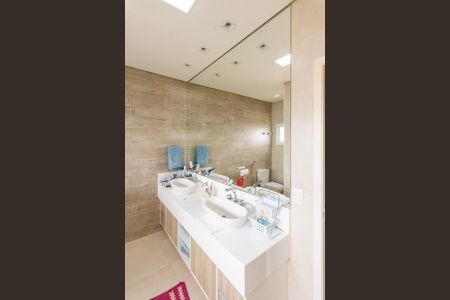 Casa para alugar com 405m², 3 quartos e 2 vagasBanheiro da Suíte 3