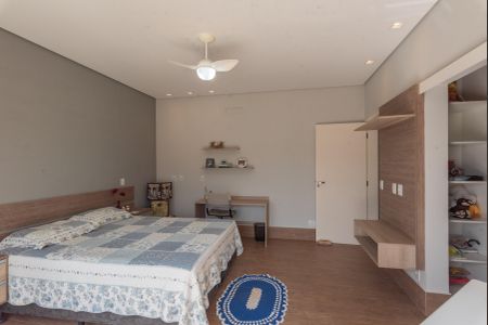 Casa para alugar com 405m², 3 quartos e 2 vagasSuíte 2